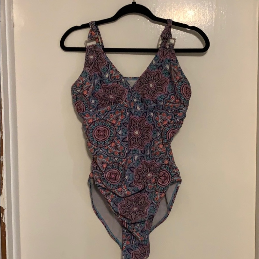 One piece swimsuit